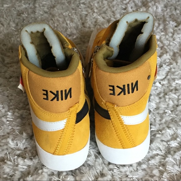 Nike Blazer Mid Rebel Yellow BQ4022-700 Pins 7 - Picture 5 of 8